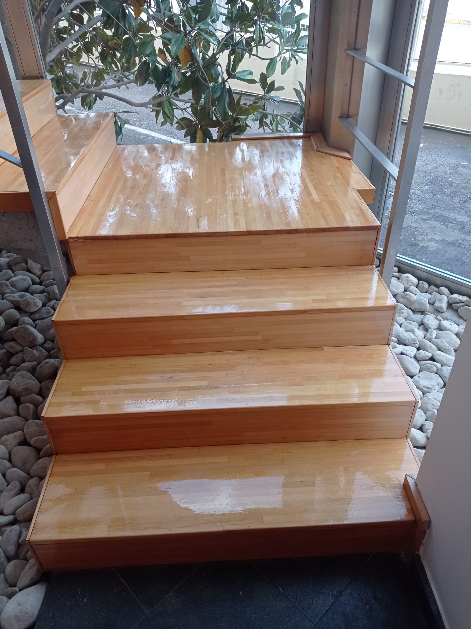 decapado de escalera pintores muro de alcoy